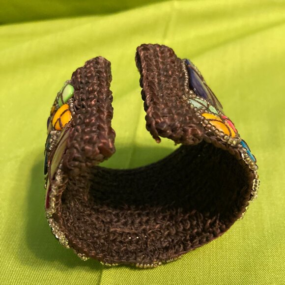 Vintage Crocheted Mosaic Mother of Pearl and beaded Cuff/Bracelet - Picture 4 of 4